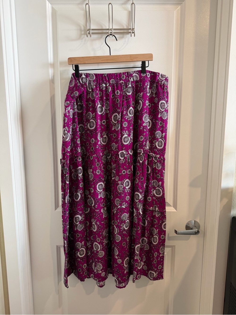 Women's Magenta Floral Tiered Maxi Skirt Size 22/24